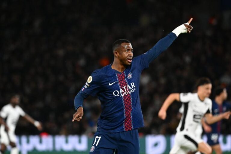 Descanso para Willian Pacho tras la Copa Intercontinental