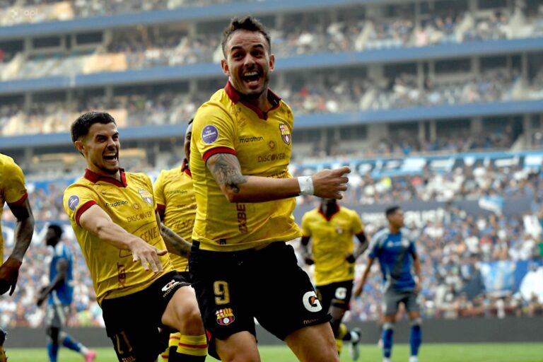 (COMUNICADO) Barcelona SC hizo oficial la salida de Octavio Rivero