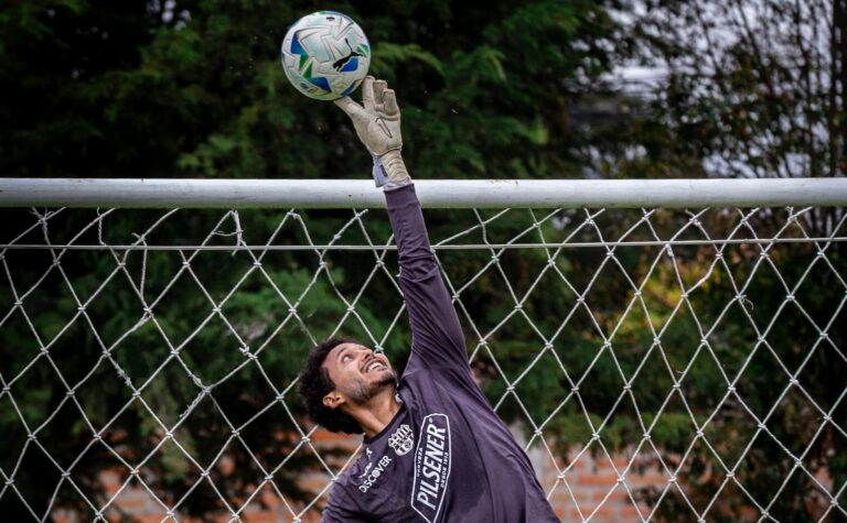OFICIAL: José Gabriel Cevallos es nuevo arquero de BSC