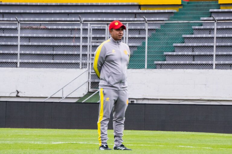 OFICIAL: Aucas anuncia la salida de Juan Pablo Buch
