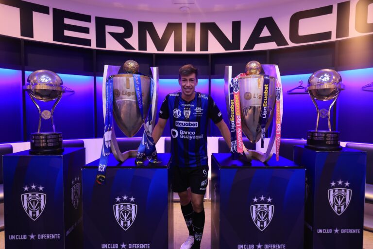 CONTINUARÁ UNA TEMPORADA MÁS: Richard Schunke renovó con Independiente del Valle