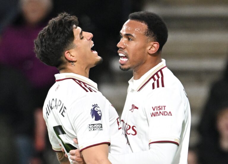 (VIDEO) Arsenal ganó a domicilio y se afianzó en la cima de la Premier