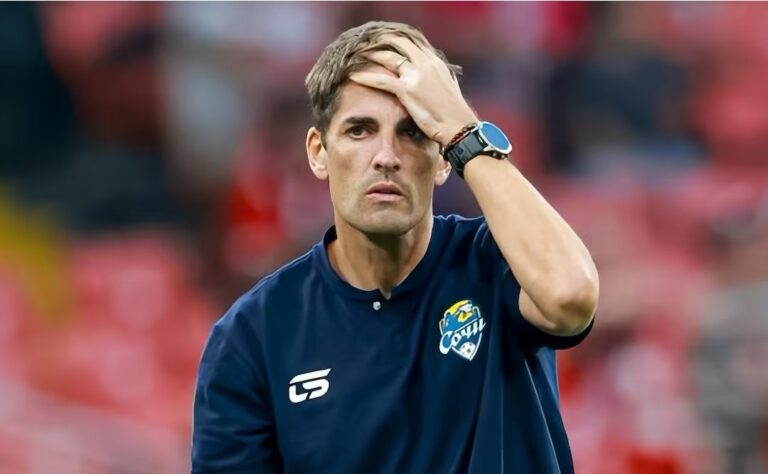 Escándalo en Rusia: Robert Moreno despedido del FC Sochi por supuestamente usar ChatGPT para armar alineaciones