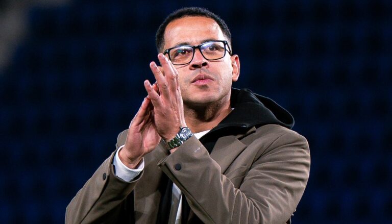 YA ES OFICIAL: Liam Rosenior, nuevo entrenador del Chelsea