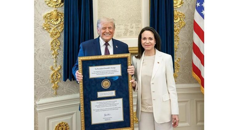 Fundación Nobel se planta ante el gesto de María Corina Machado: “Un galardonado no puede compartir el premio”