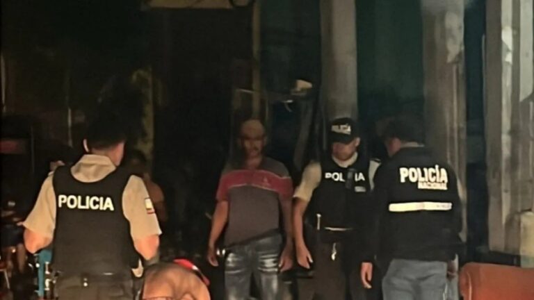 Masacre en Samborondón: Un padre y sus tres hijos fueron asesinados