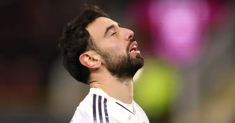 Hackean la cuenta de X de Bruno Fernandes y el Manchester United sale al frente