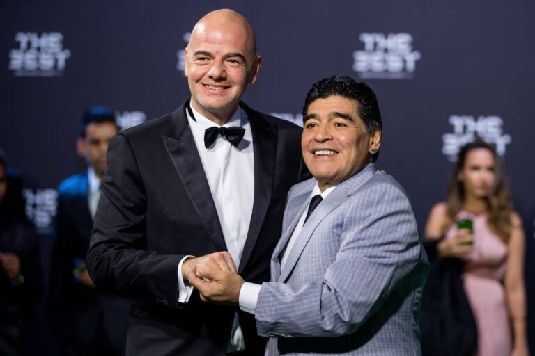 Infantino no dudó y eligió el Gol del Siglo de Maradona como el mejor de los Mundiales