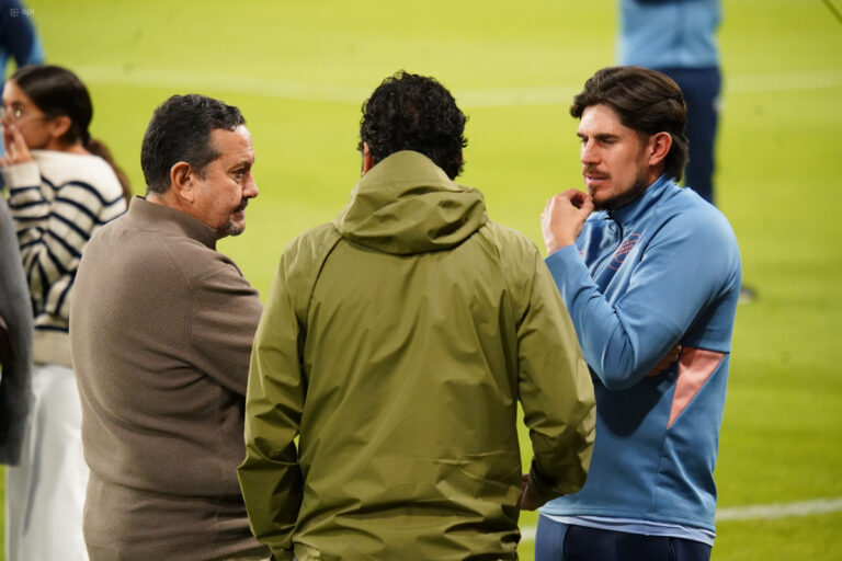 (VIDEO) Presidente de AFNA cuestiona suspensión del Católica vs Emelec: “No está clara la verdad ni el motivo”