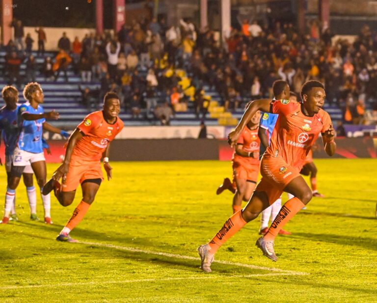 (VIDEO) SOBRE EL FINAL: Libertad derrotó a Manta FC con gol de Cheré