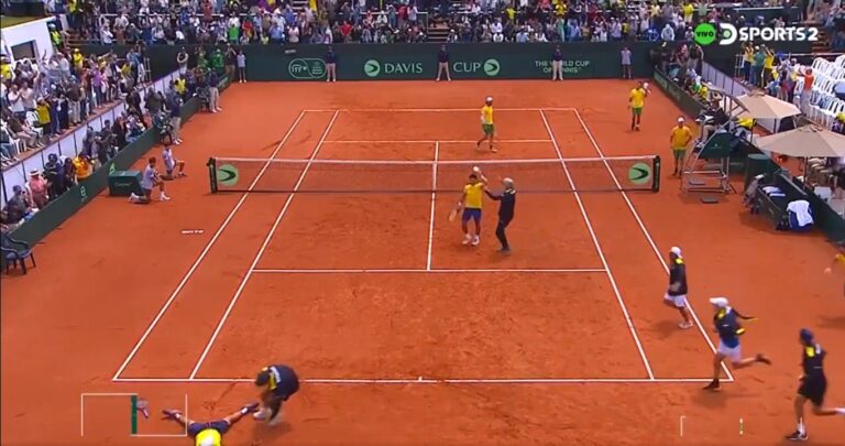 (VIDEO) ¡TUMBARON A UN GIGANTE! Ecuador logra una victoria histórica y elimina a Australia en la Copa Davis 2026