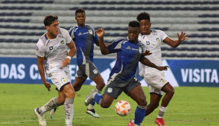 ¡Se enciende el Capwell! Emelec prepara su debut en casa ante Delfín