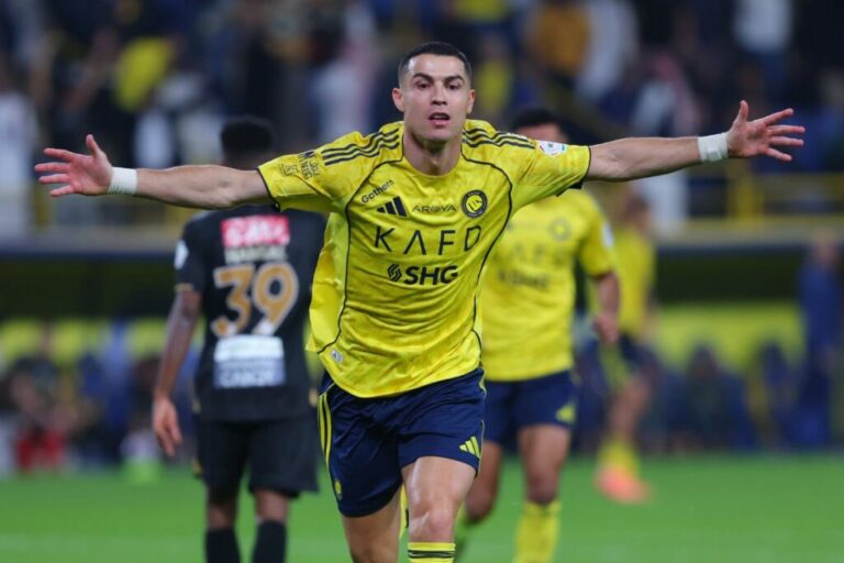 Cristiano Ronaldo viaja a Madrid para tratar una lesión más grave de lo esperado