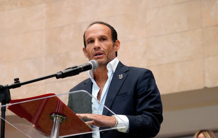 (VIDEO) Francisco Egas es reelegido como presidente de la FEF para el periodo 2027-2031