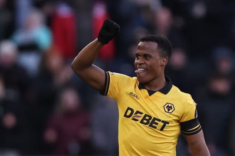 Wolves acepta €25 millones y Jhon Arias jugará en el Palmeiras