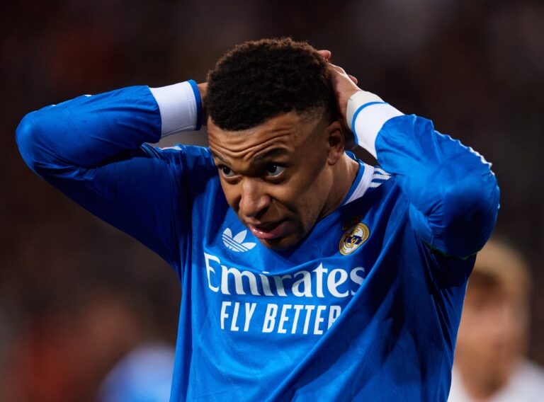 Mbappé viajará a Estados Unidos con Francia por compromisos comerciales