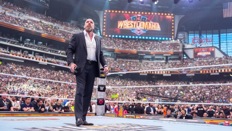 (VIDEO) WWE se desespera tras baja venta de entradas a Wrestlemania 42