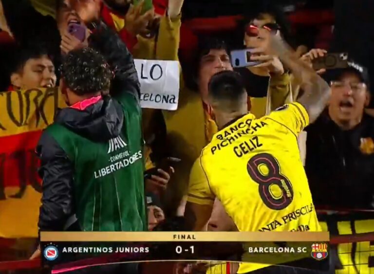 (VIDEO) JUNTO A SUS HINCHAS: El festejo de BSC tras eliminar a Argentinos Jrs