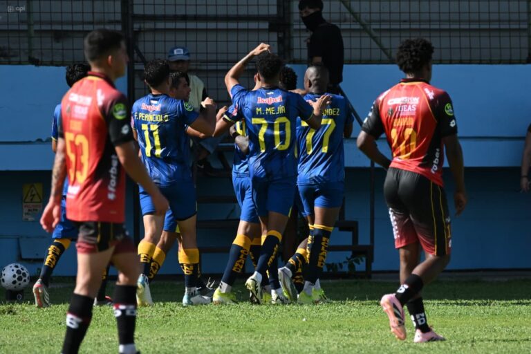 (VIDEO) BUEN INICIO DE AÑO: Delfín venció en casa al Deportivo Cuenca