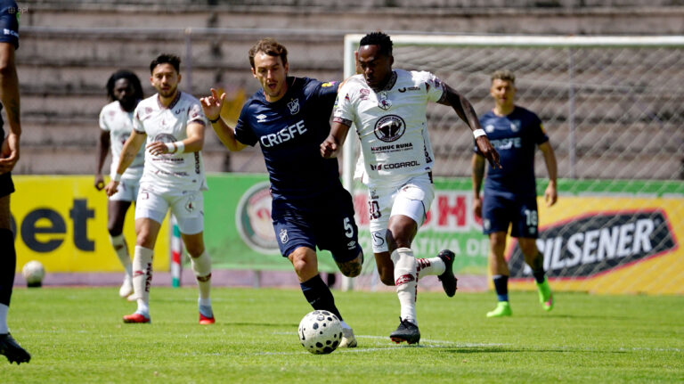 Mushuc Runa y Universidad Católica empataron sin goles
