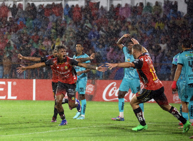 (VIDEO) Conmebol Sudamericana: D. Cuenca goleó a Libertad y avanzó a fase de grupos