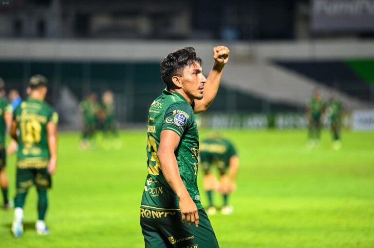 (VIDEO) CON GOL DE ÁNGEL MENA: Orense igualó ante Manta FC en Machala