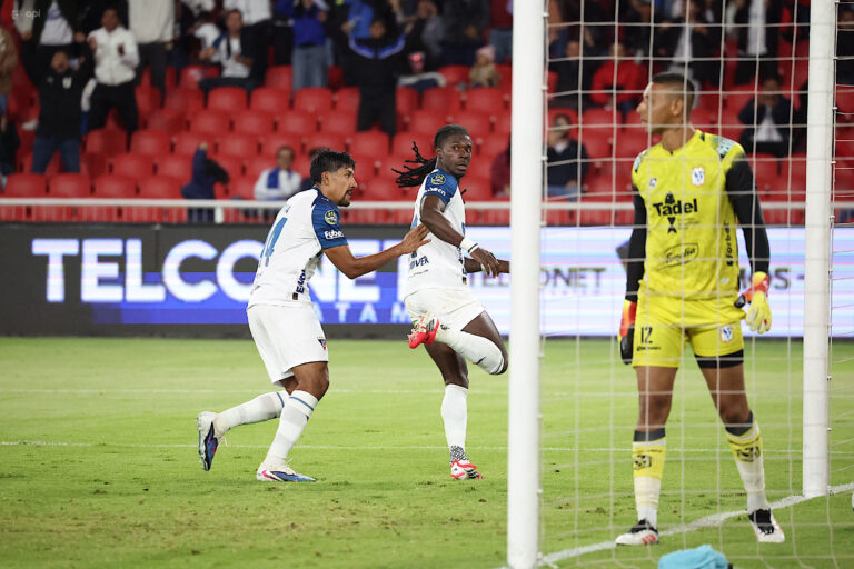 (VIDEO) LDU sufrió, pero consiguió su primer triunfo en casa tras derrotar al Manta