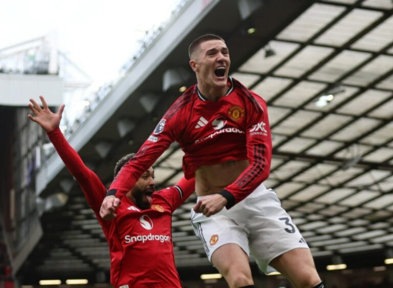 (VIDEO) QUIEREN VOLVER A LA CHAMPIONS: Triunfazo clave del United ante Aston Villa