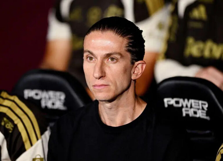 Gonzalo Plata se queda sin DT: Filipe Luis fue despedido por el Flamengo