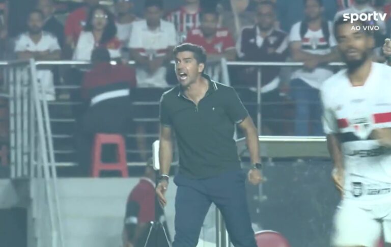 (VIDEO) Abel Ferreira le gritó “CAGÓN” al árbitro y se fue expulsado en el Clásico Paulista