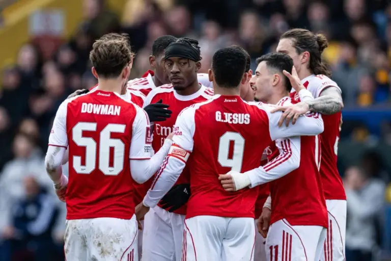 (VIDEO) Arsenal sufrió ante Mansfield Town pero avanzó en la FA Cup