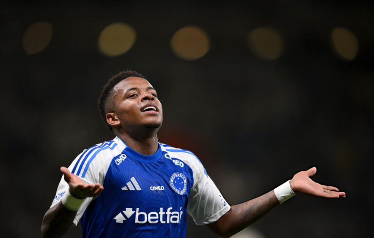 ‘Cheché’ Arroyo, campeón del Mineirao con el Cruzeiro