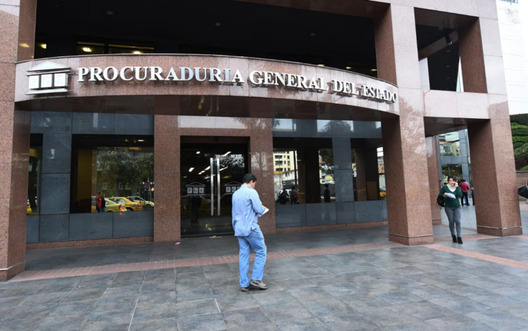 Procuraduría ratifica que la nueva Ley del Deporte no reinicia períodos y complica una posible reelección en la FEF