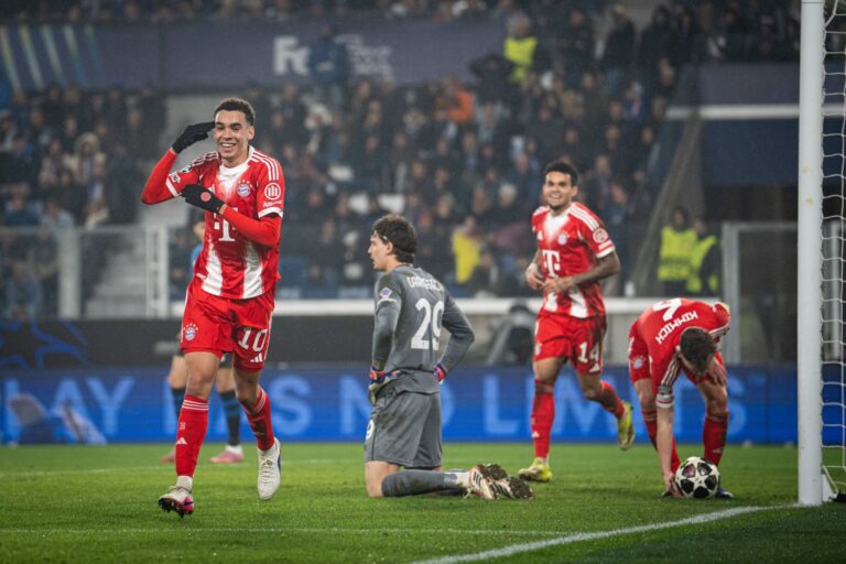 (VIDEO) LLAVE SENTENCIADA: Bayern aplastó ¡6-1! al Atalanta en la ida de los octavos de Champions