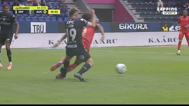 (VIDEO) FUE ROJA: La fuerte entrada de Loor a Bolaños