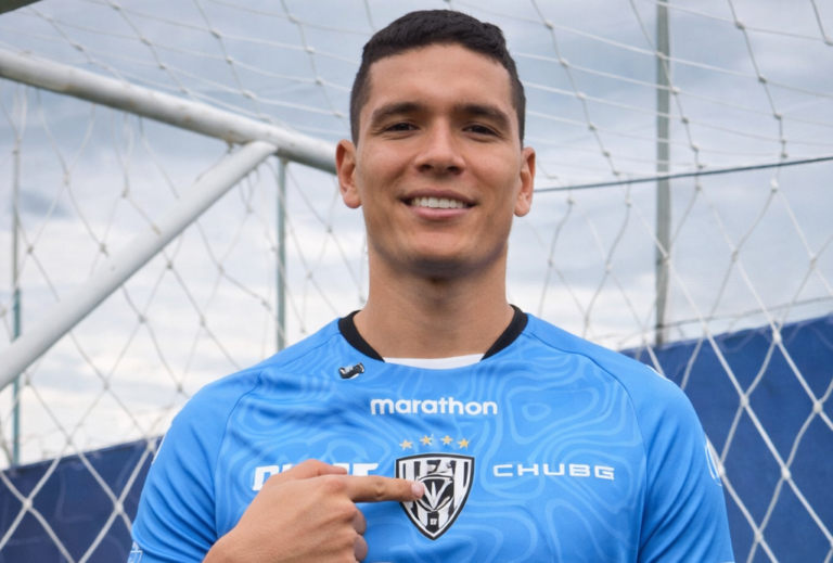 OFICIAL: IDV anunció el fichaje del arquero Aldair Quintana