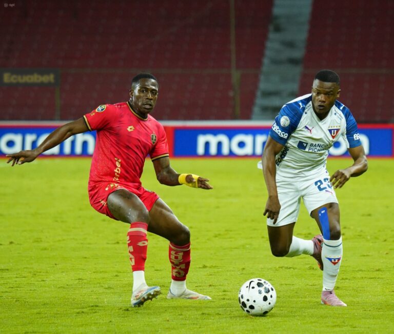 SIN GOLES: LDU y Aucas se reparten los puntos en el Superclásico Capitalino