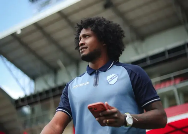 (COMUNICADO) OFICIAL: Christian Alemán quedó fuera del Club Bolívar