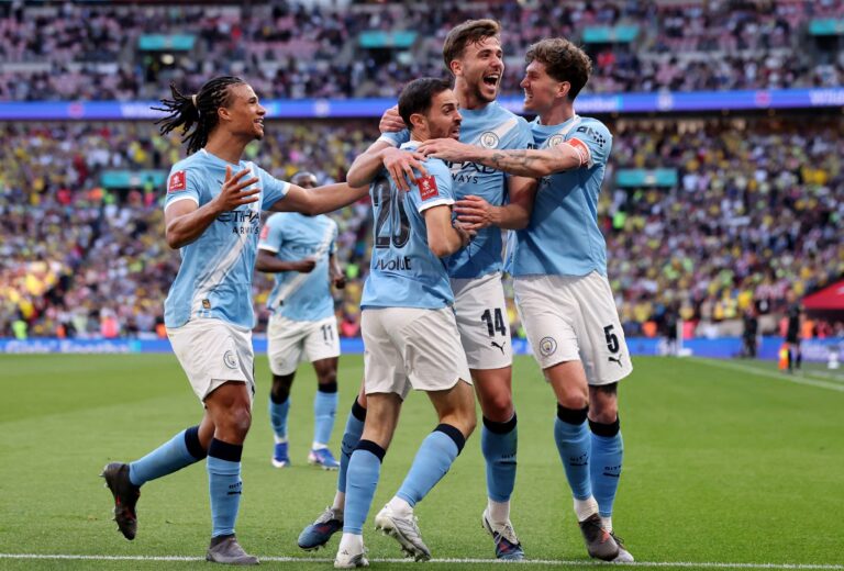 (VIDEO) Manchester City lo dio vuelta en 5 minutos y clasificó a la final de la FA CUP