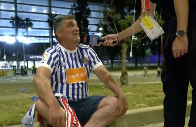(VIDEO) El emotivo gesto de un padre de la Real Sociedad en la final de Copa se volvió viral