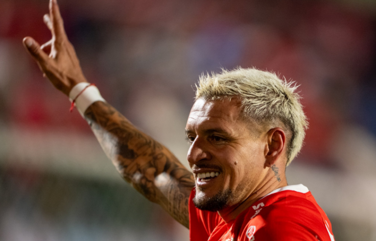 (VIDEO) ¡Imparable! Carlos Garcés extiende su racha goleadora y lidera la remontada de Cienciano