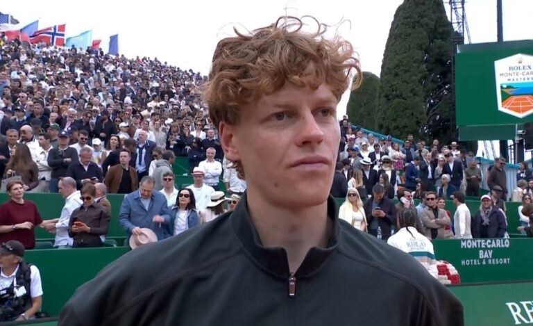 (VIDEO) Jannik Sinner se corona en Montecarlo y regresa al trono del tenis mundial