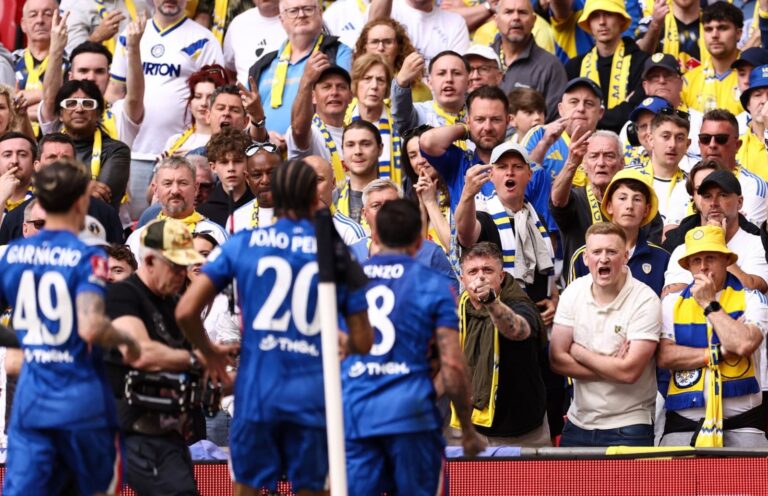 (VIDEO) CON MOISÉS LOS 90′: Chelsea venció a Leeds y clasificó a la final de la FA Cup