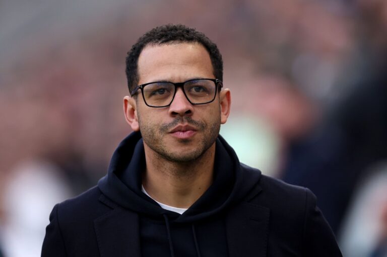 Chelsea define el futuro de Rosenior en medio de la crisis de resultados