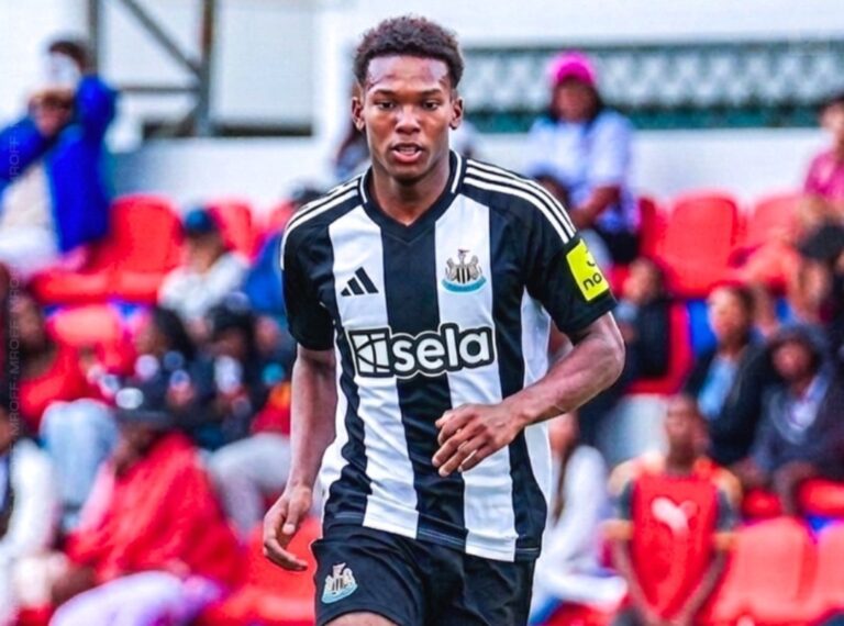 Johan Martínez al Newcastle: hoy se firmaron todos los documentos para su traspaso