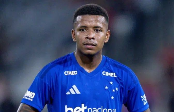 El Cruzeiro de Keny Arroyo fue goleado: este martes enfrentará a BSC en Copa Libertadores