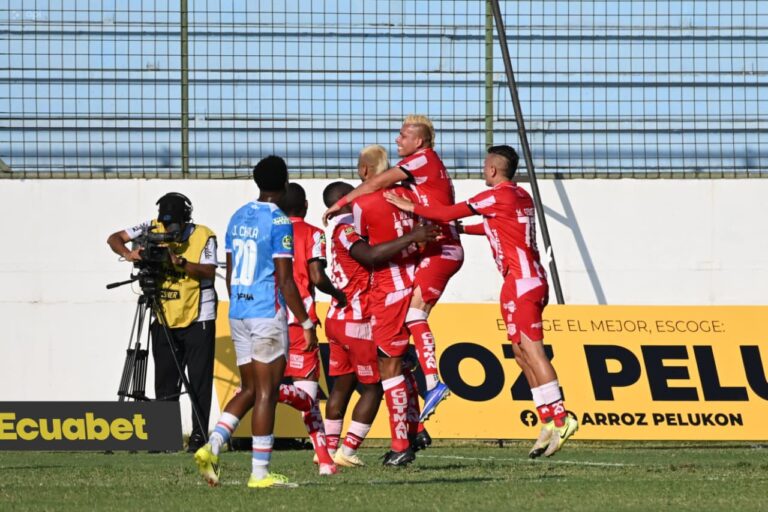 (VIDEO) TRIUNFAZO DE VISITANTE: Técnico Universitario derrotó al Manta en el Jocay
