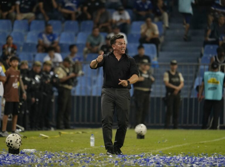 “No hay dudas que por Kitu pasó esta victoria”: Pool Gavilánez tras el doblete de Díaz ante Emelec