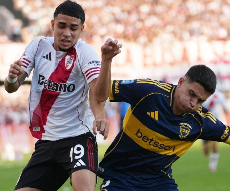 (VIDEO) DURA DERROTA VS BOCA: Kendry Páez sumó minutos en el superclásico argentino