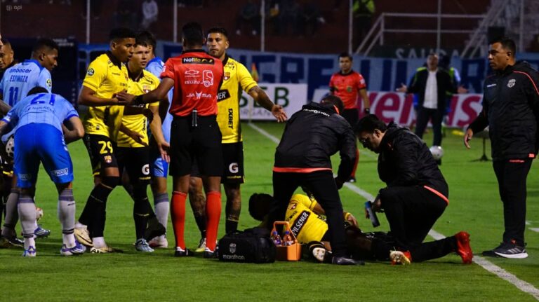 (VIDEO) César Farías: “No tuvimos la capacidad de reencontrarnos con la pelota”